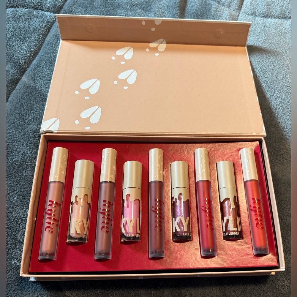 Kylie Cosmetics Holiday Collection Lipstick & Lipgloss Vault Full Collection - Picture 3 of 5